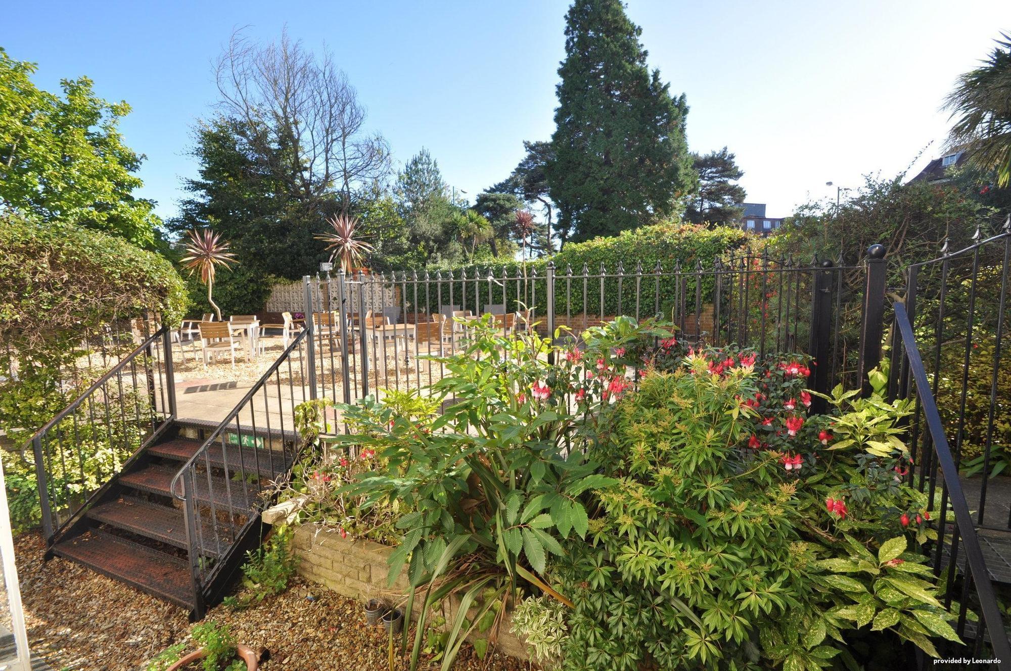 Montague Hotel Bournemouth Esterno foto